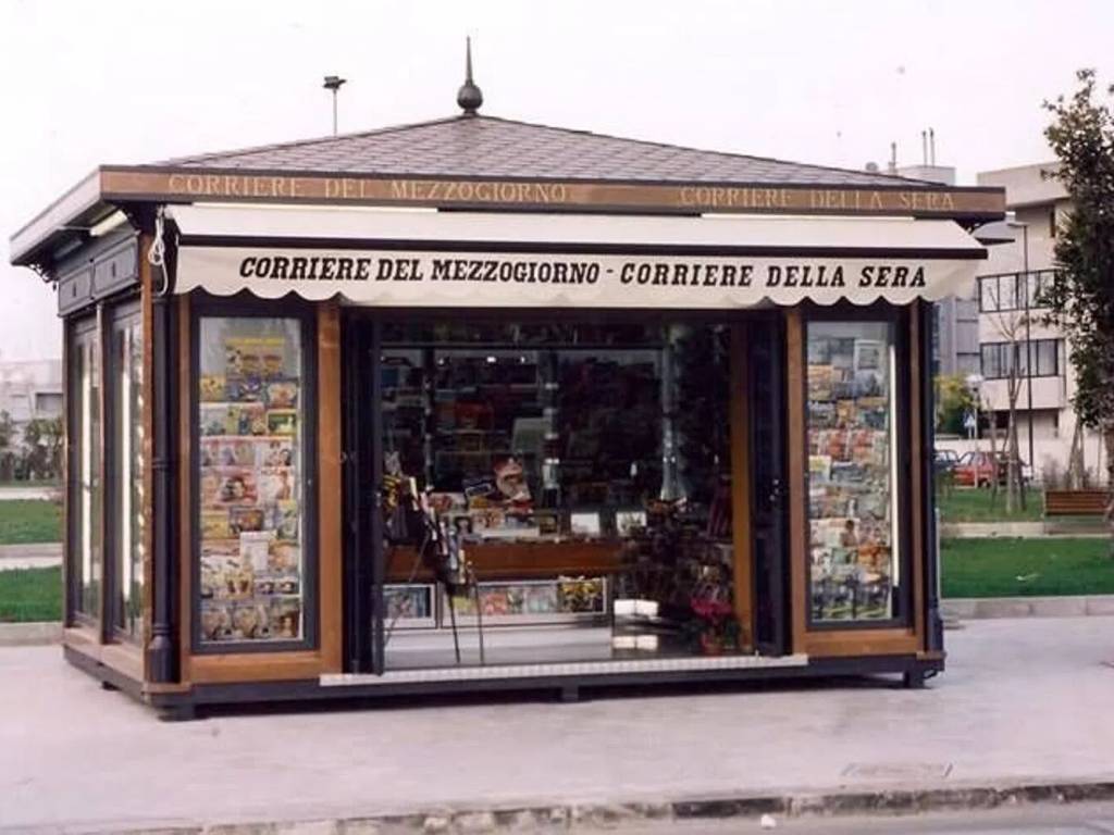 negozio in vendita a Firenze in zona Isolotto