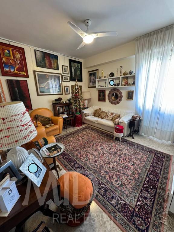 appartamento in vendita a Firenze in zona Campo di Marte