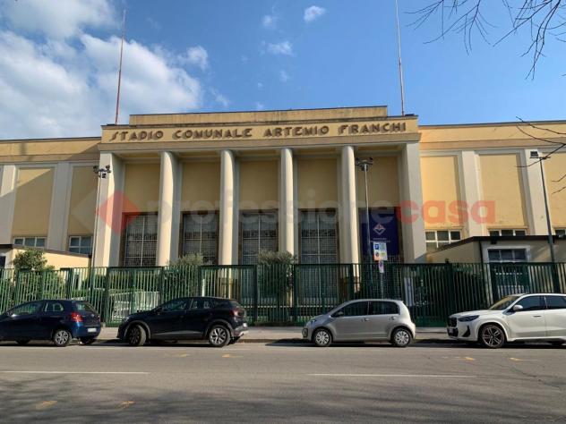 appartamento in vendita a Firenze in zona Campo di Marte