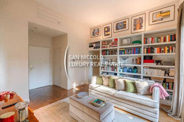 appartamento in vendita a Firenze in zona Bellosguardo
