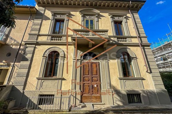 negozio in vendita a Firenze in zona Centro San Niccolò