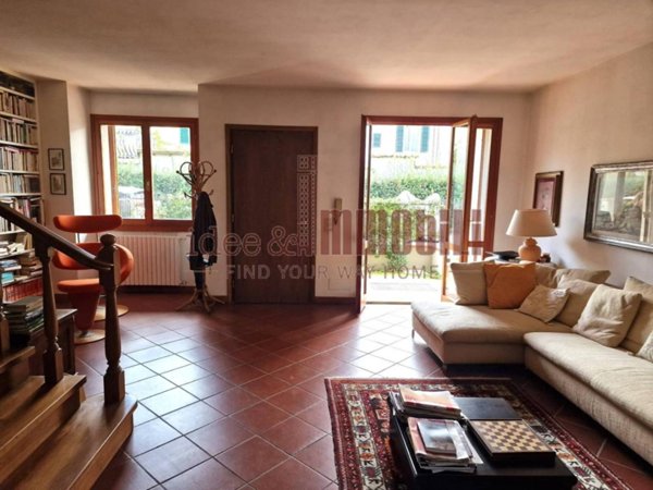 casa indipendente in vendita a Firenze in zona Mantignano