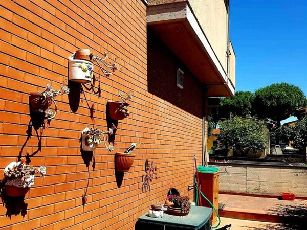 casa indipendente in vendita a Firenze in zona Mantignano