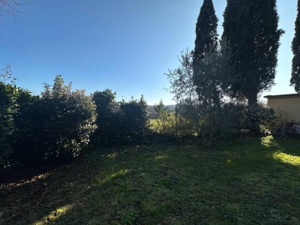 appartamento in vendita a Firenze in zona Varlungo
