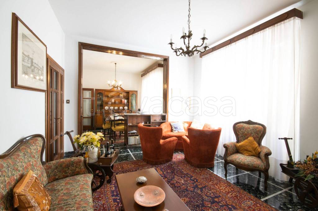appartamento in vendita a Firenze in zona Statuto