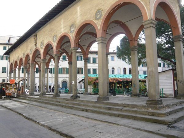 negozio in vendita a Firenze in zona Centro Santa Croce