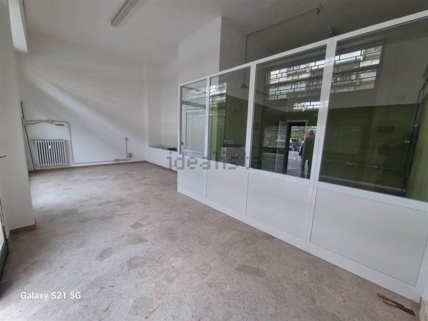 ufficio in vendita a Firenze in zona Careggi