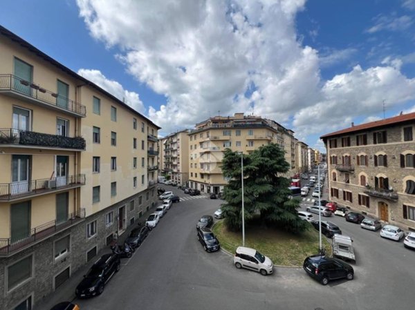 appartamento in vendita a Firenze in zona Bellariva