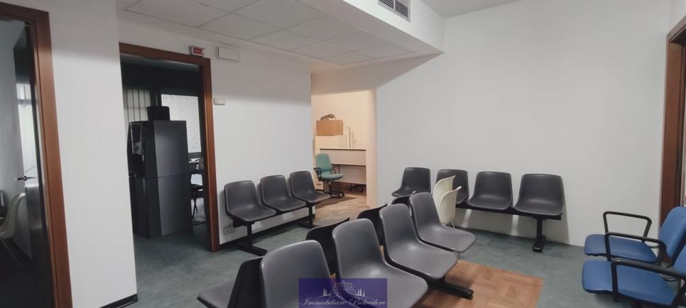 ufficio in vendita a Firenze in zona Centro Storico