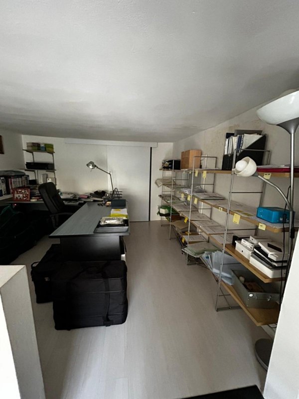 locale di sgombero in vendita a Firenze