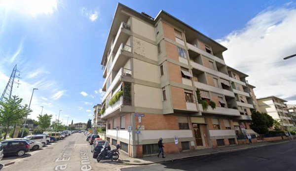 appartamento in vendita a Firenze in zona Varlungo