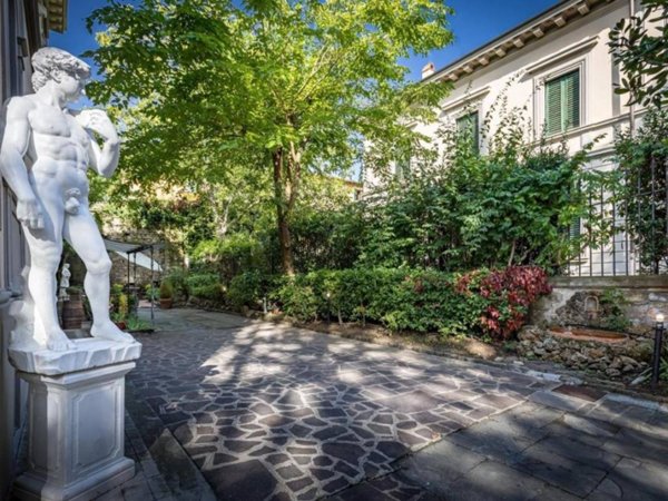casa indipendente in vendita a Firenze in zona Porta Romana