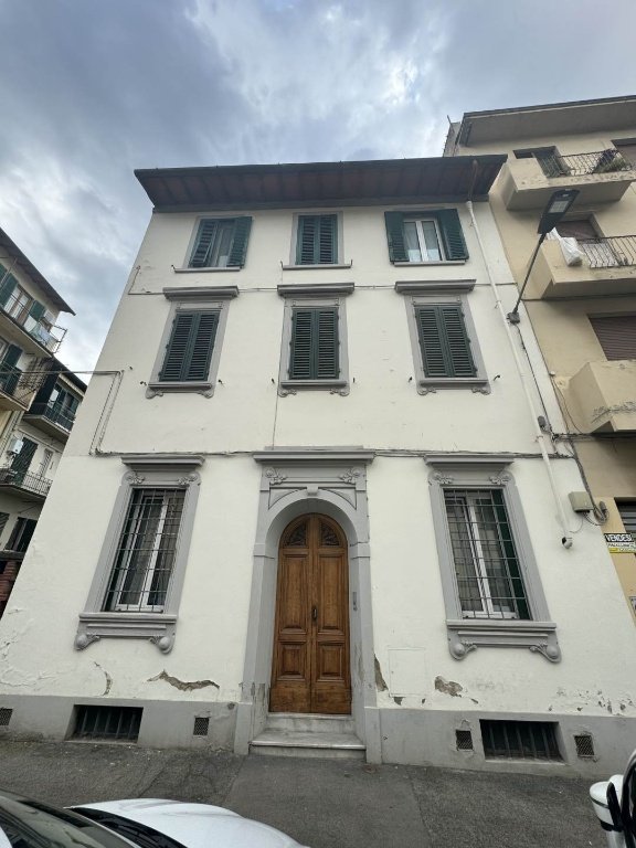 appartamento in vendita a Firenze in zona Careggi