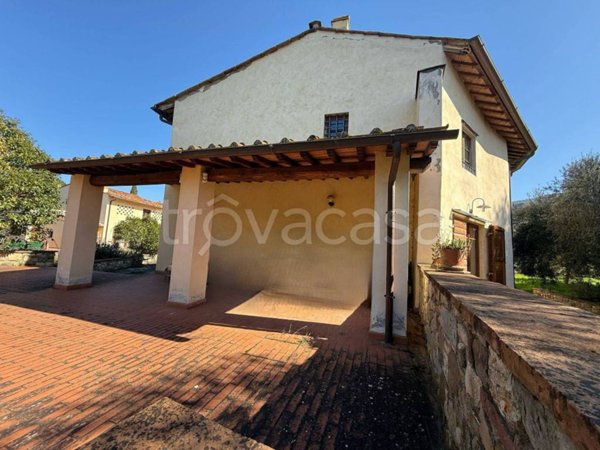 appartamento in vendita a Firenze in zona Rovezzano