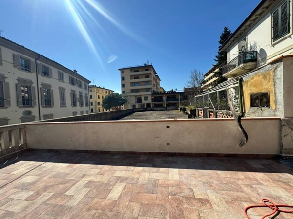 appartamento in vendita a Firenze in zona Le Cure