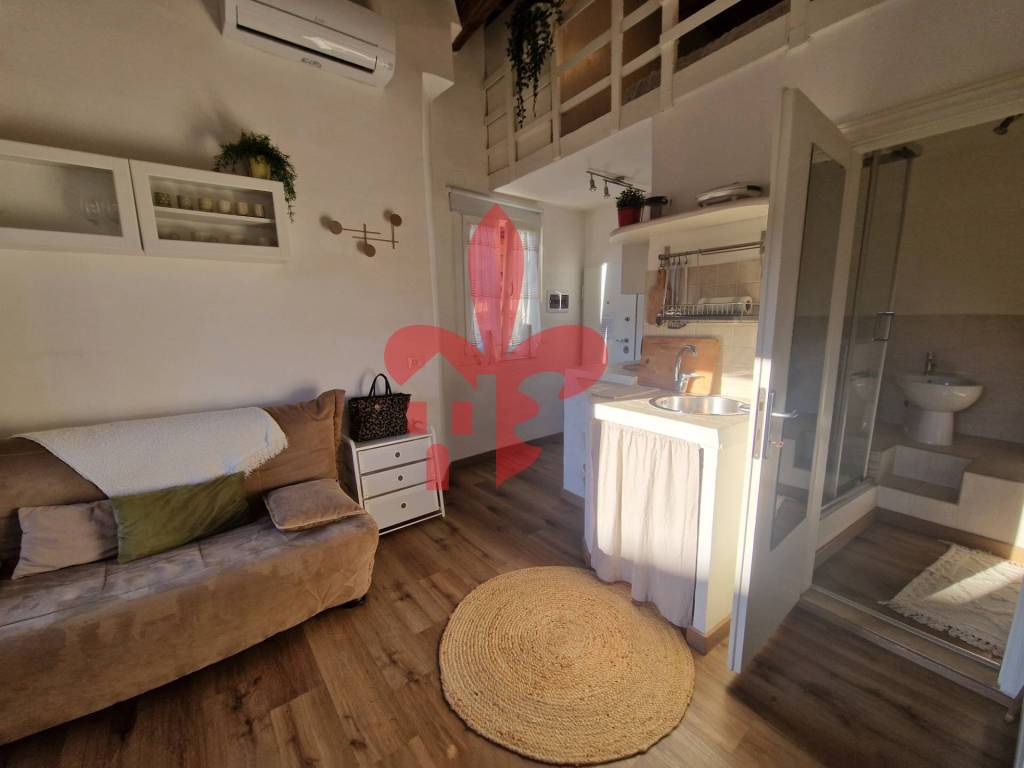 appartamento in vendita a Firenze in zona Centro Santa Croce