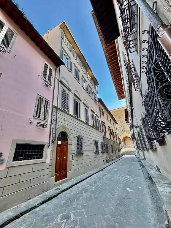 appartamento in vendita a Firenze in zona Centro Santa Croce