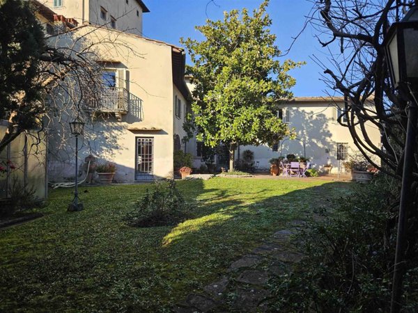 casa indipendente in vendita a Firenze in zona Pian dei Giullari