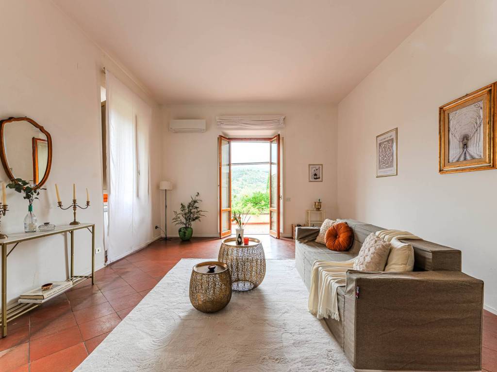 casa indipendente in vendita a Firenze in zona Le Cure