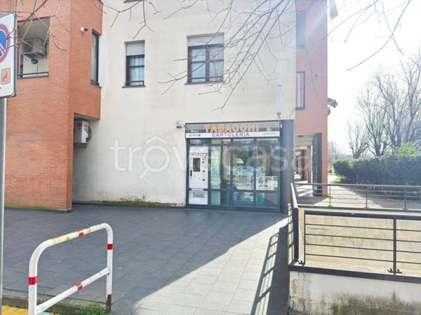 negozio in vendita a Firenze in zona Brozzi