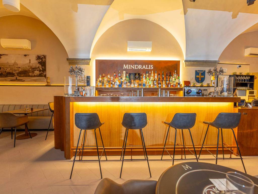 negozio in vendita a Firenze in zona Centro San Frediano