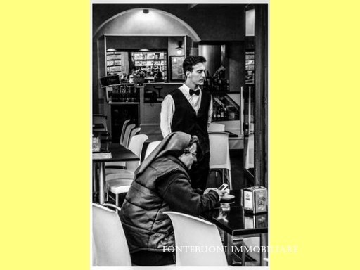 negozio in vendita a Firenze in zona Centro Duomo