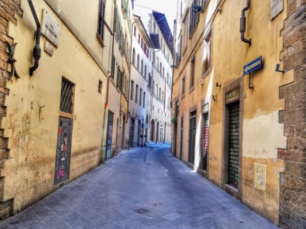 negozio in vendita a Firenze in zona Centro San Lorenzo