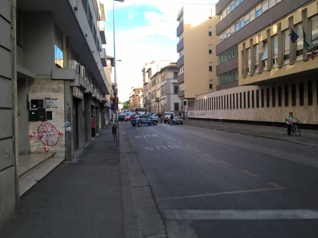 intera palazzina in vendita a Firenze