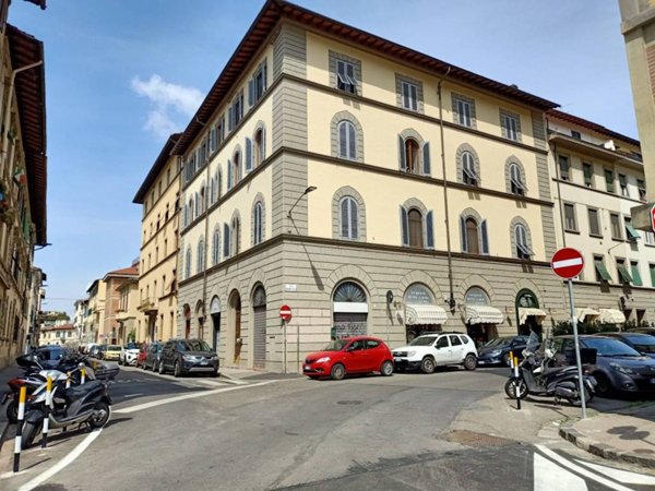 negozio in vendita a Firenze in zona Centro Storico