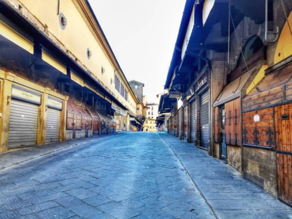negozio in vendita a Firenze in zona Centro San Frediano