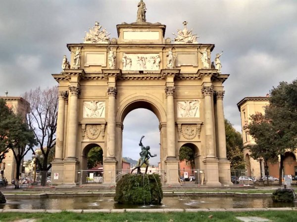 negozio in vendita a Firenze in zona Le Cure