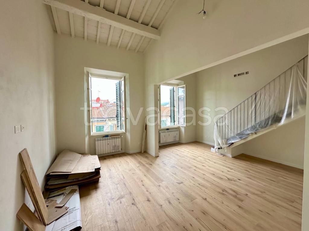 appartamento in vendita a Firenze in zona Campo di Marte