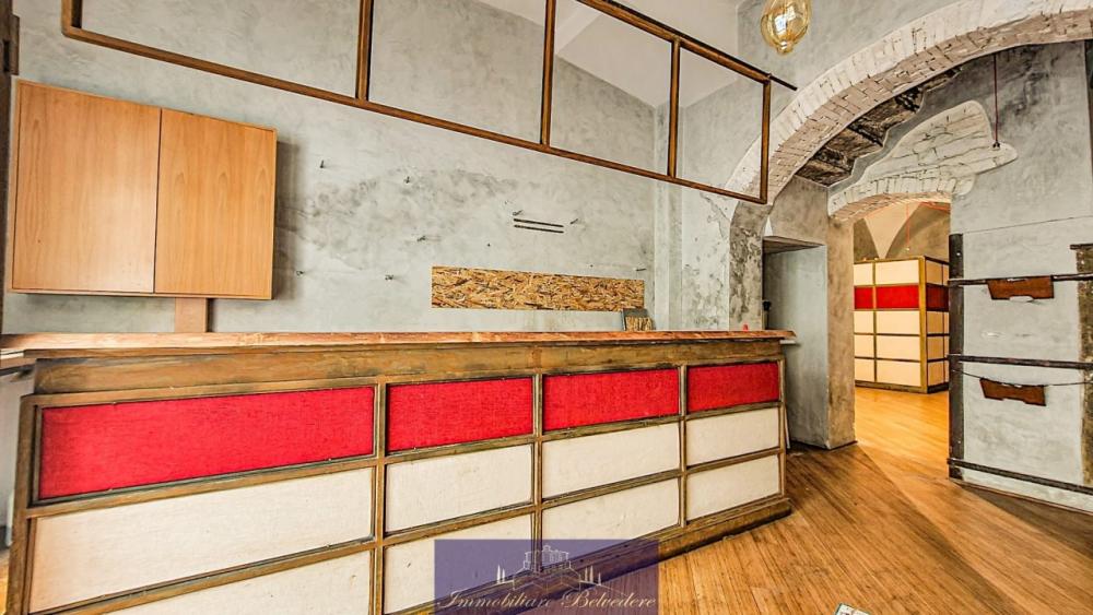 negozio in vendita a Firenze in zona Centro San Frediano