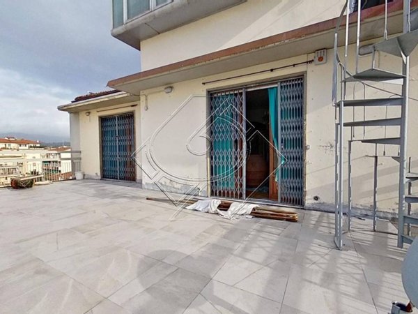 appartamento in vendita a Firenze in zona Campo di Marte