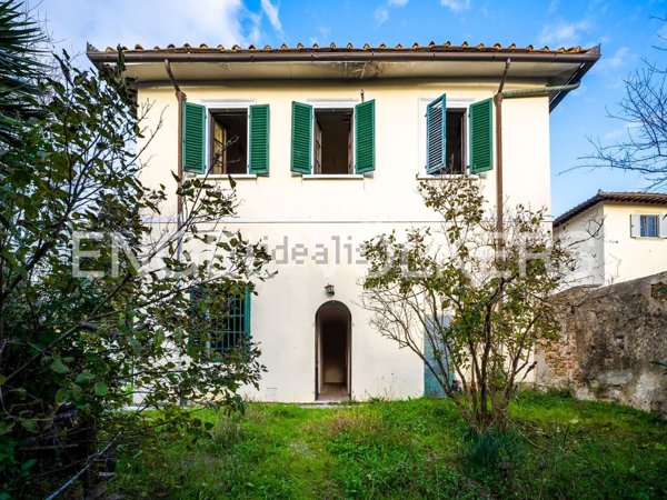 casa indipendente in vendita a Firenze in zona San Gaggio