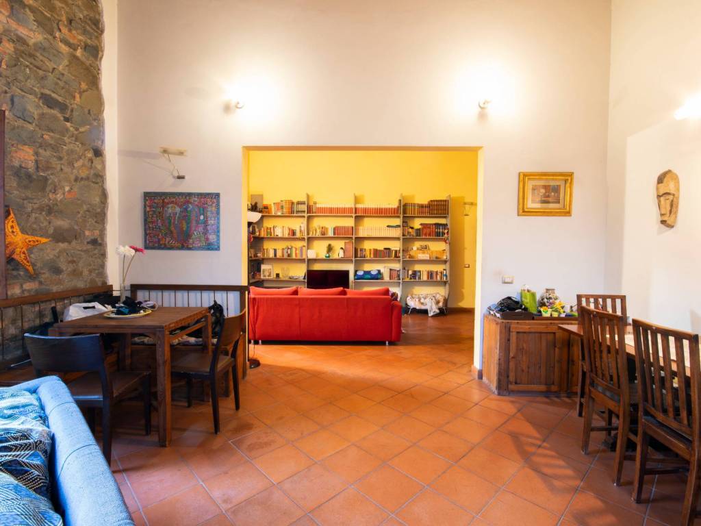 appartamento in vendita a Firenze in zona Campo di Marte