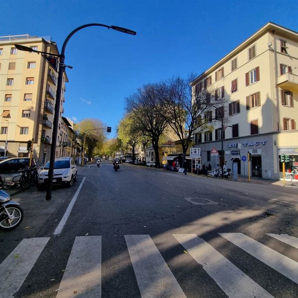 casa indipendente in vendita a Firenze in zona Campo di Marte