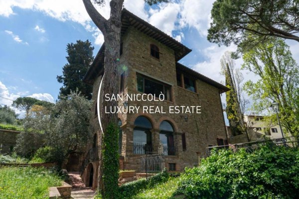 casa indipendente in vendita a Firenze in zona Gavinana