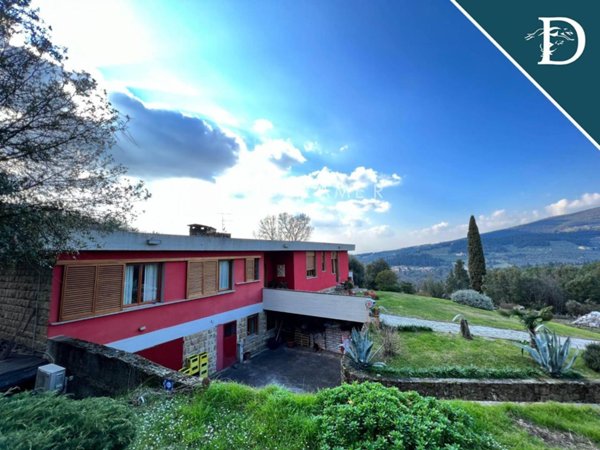 casa indipendente in vendita a Firenze in zona La Lastra