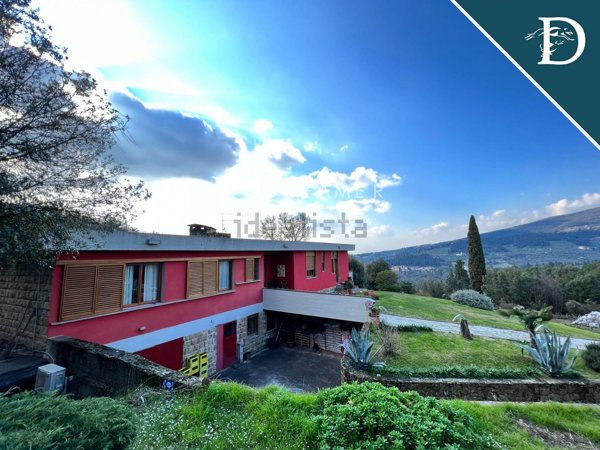 casa indipendente in vendita a Firenze in zona Le Cure
