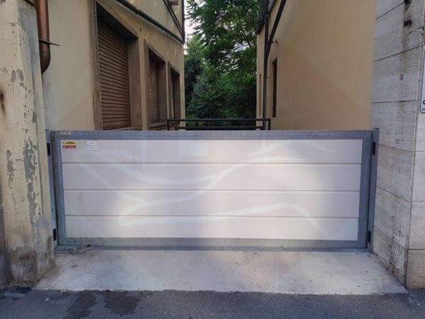 negozio in vendita a Firenze in zona Statuto
