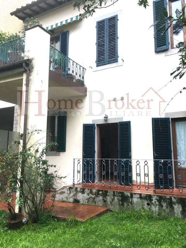 casa indipendente in vendita a Firenze