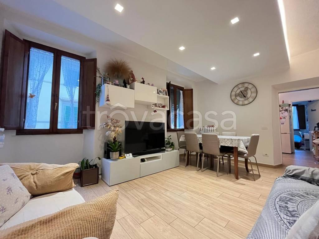 appartamento in vendita a Firenze in zona Ponte a Ema