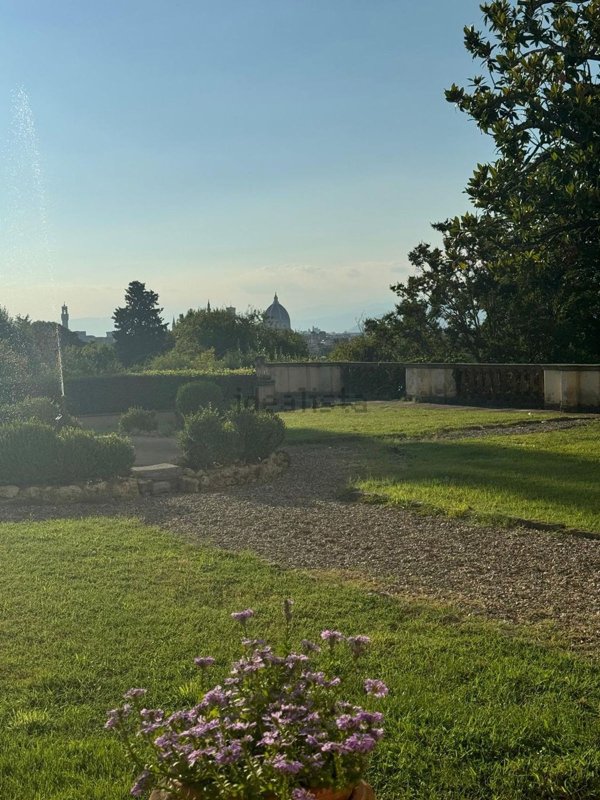 appartamento in vendita a Firenze in zona Pian dei Giullari