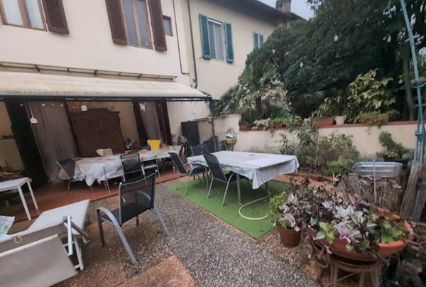 casa indipendente in vendita a Firenze in zona Le Cure