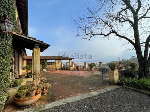 casa indipendente in vendita a Firenze in zona Ponte a Ema