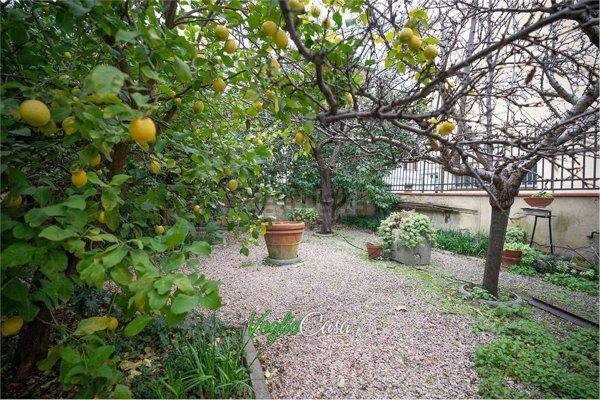 casa indipendente in vendita a Firenze in zona Centro Storico