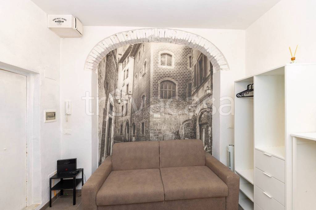 monolocale in vendita a Firenze in zona Centro San Niccolò