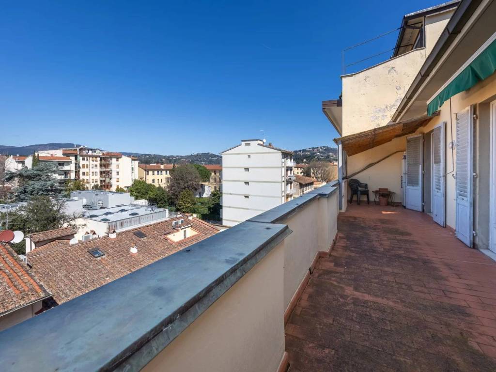 appartamento in vendita a Firenze in zona La Lastra
