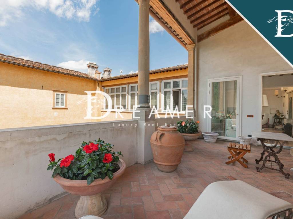 appartamento in vendita a Firenze in zona Le Cure